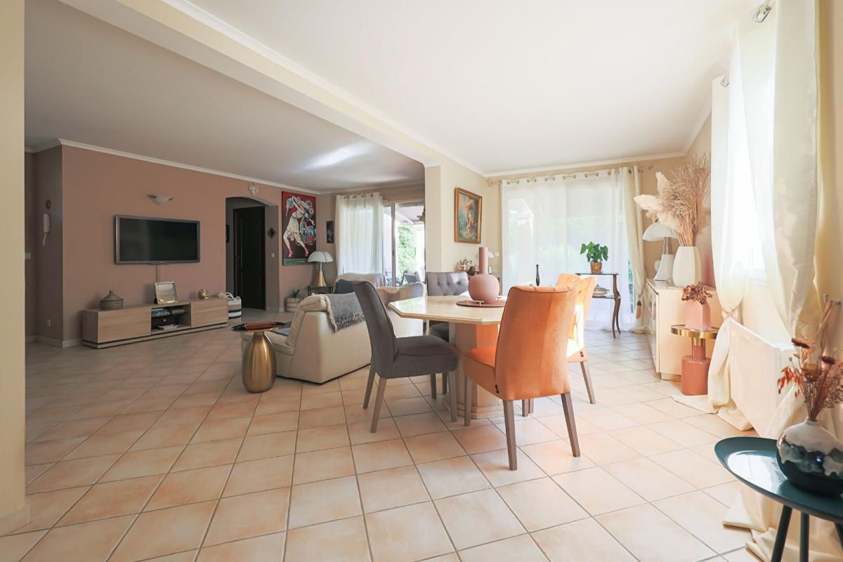 PéZENAS Trés belle villa dans un trés beau quartier A VOIR 3