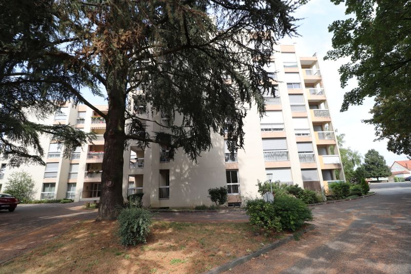NEVERS Appartement Nevers 1 pièce(s) 29 m2 3