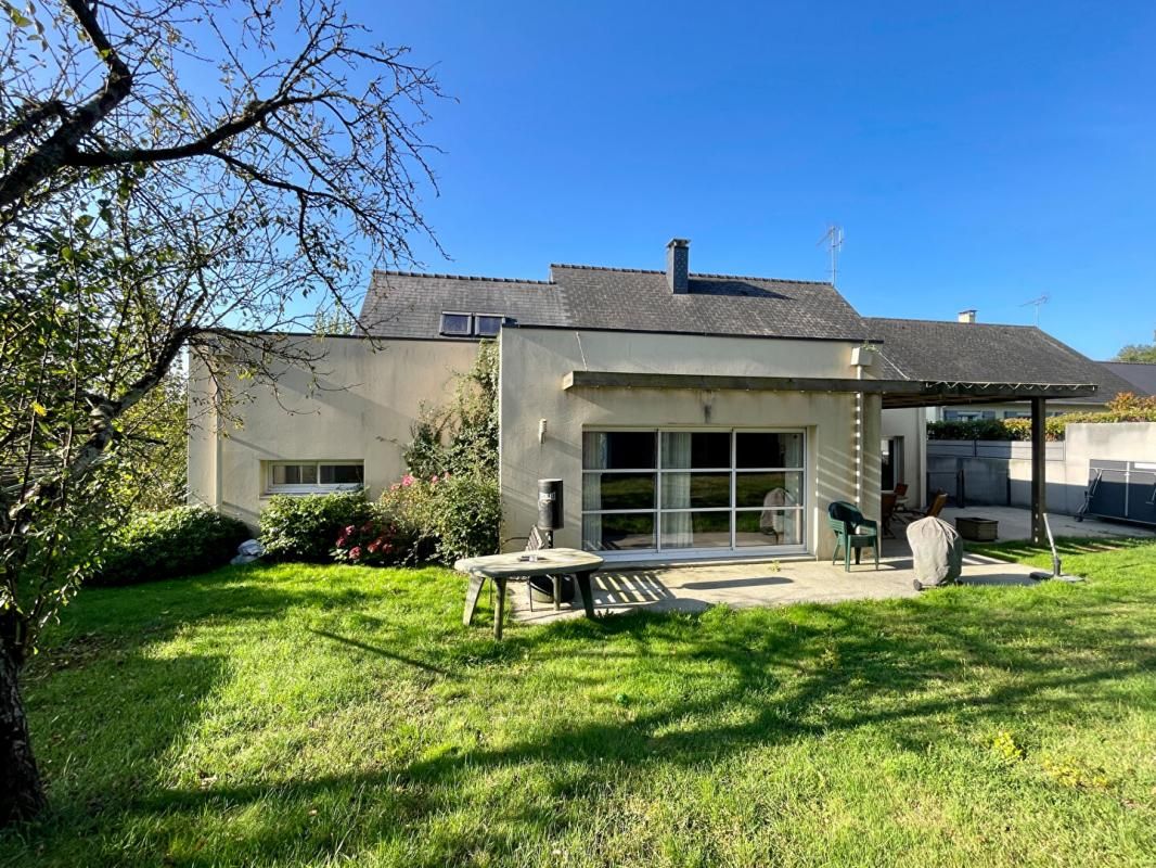 MAISON A VENDRE - ANCENIS-SAINT-GEREON - 7 pièces 182 m²