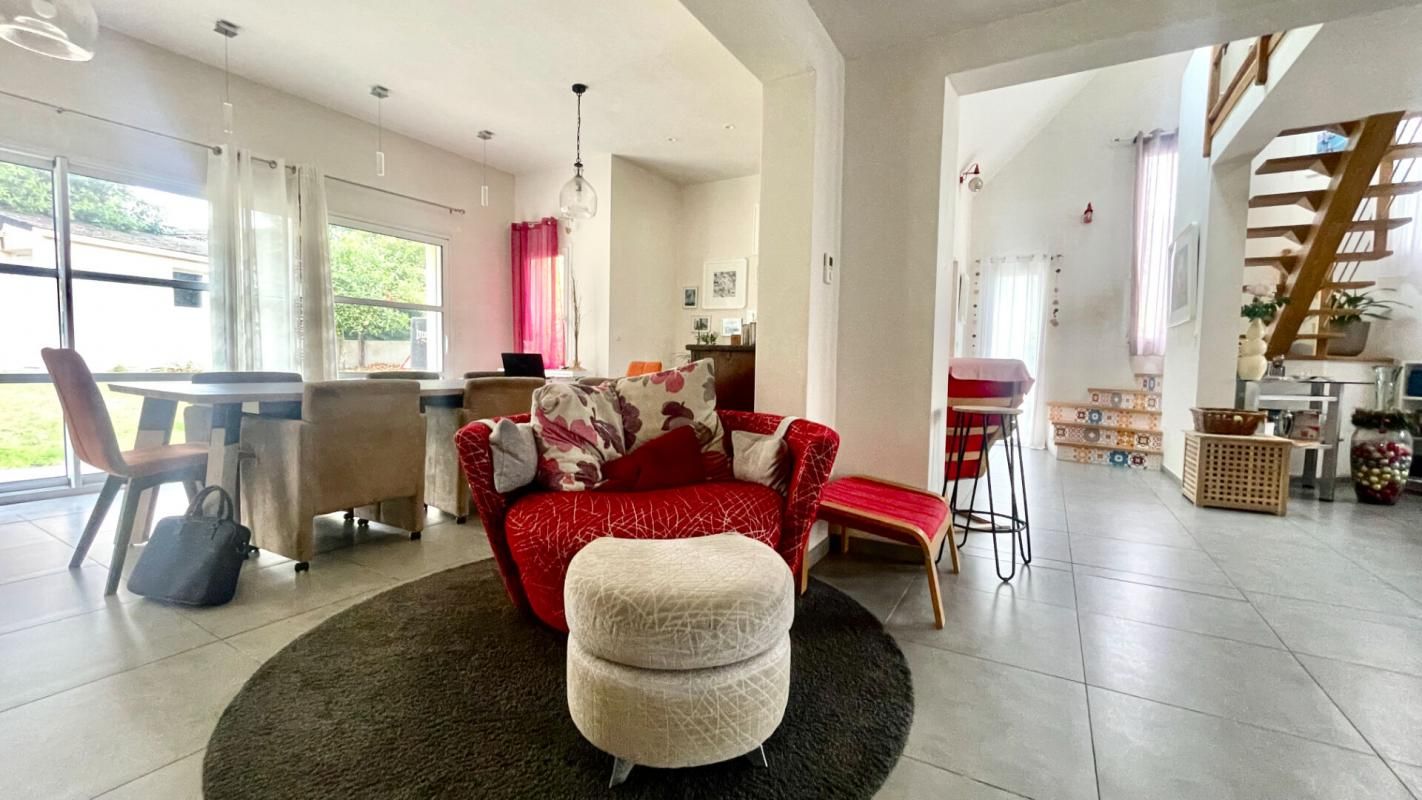 ANCENIS MAISON A VENDRE - ANCENIS-SAINT-GEREON - 7 pièces 182 m² 4