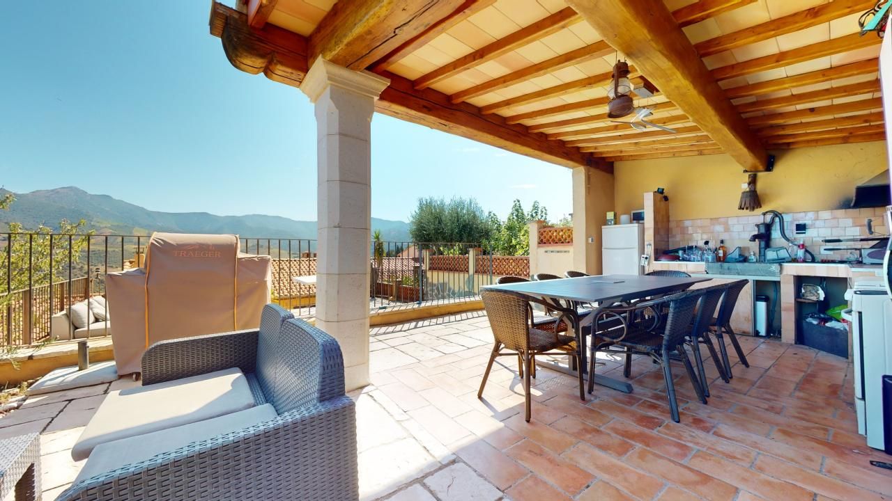 BANYULS-SUR-MER 3 chambres, terrasse, garage, piscine, vue dégagée 3