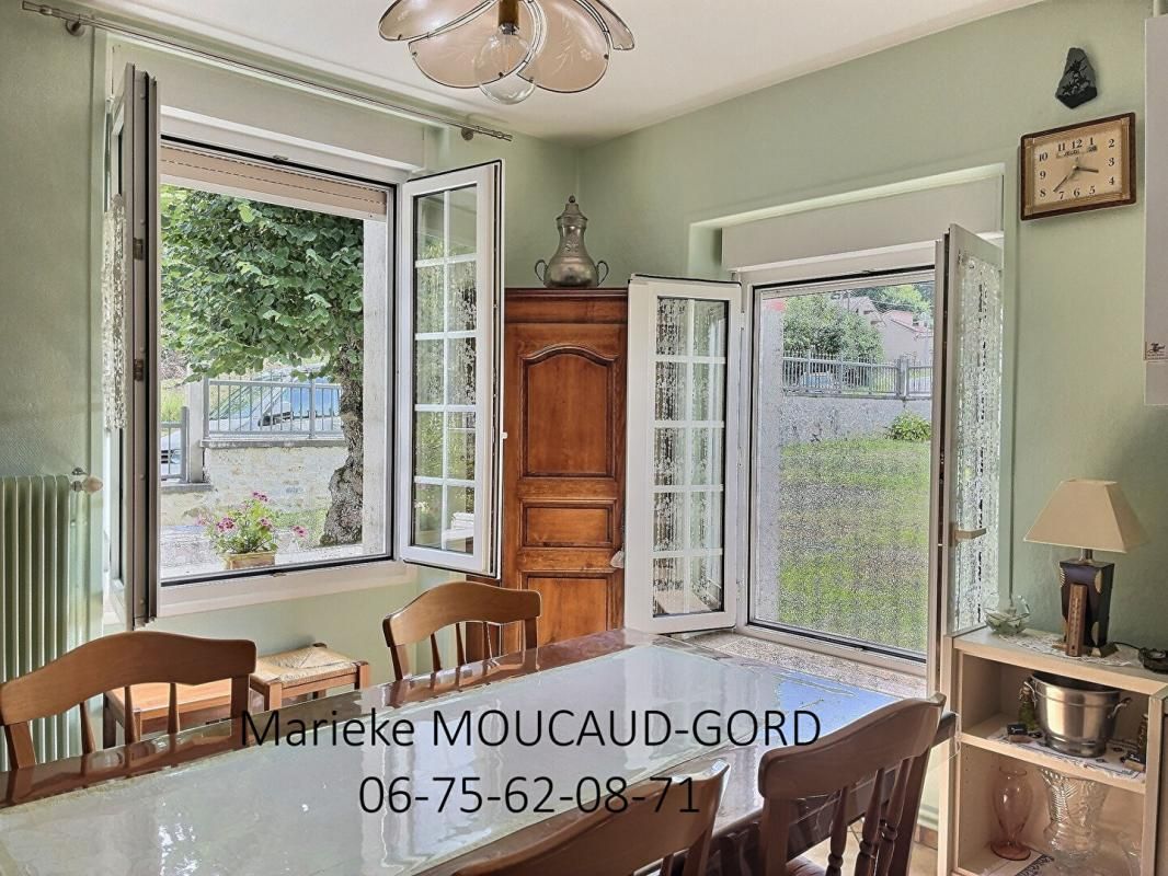 BEAUZAC Beauzac 43590 Belle maison de caractère en pierre 3 chambres plusieurs dépendances sur 600m² de terrain 3