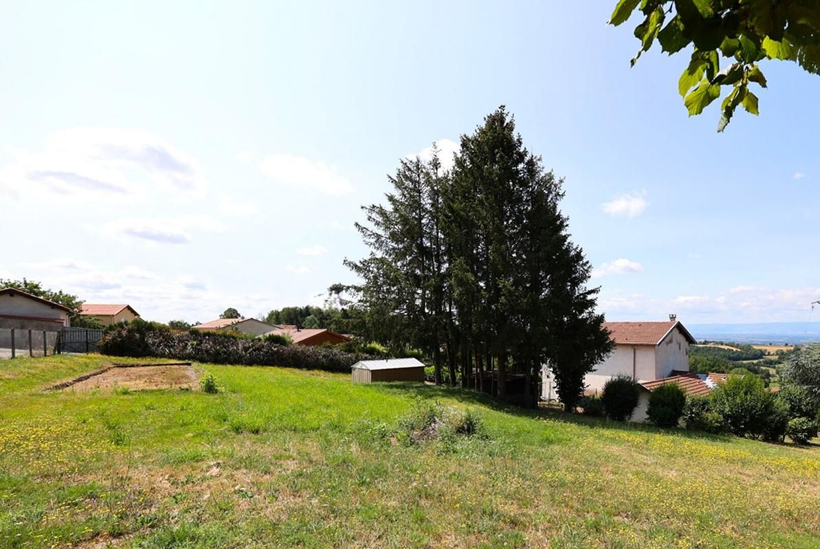 Belle maison familiale avec vue sur 2600 m² de terrain