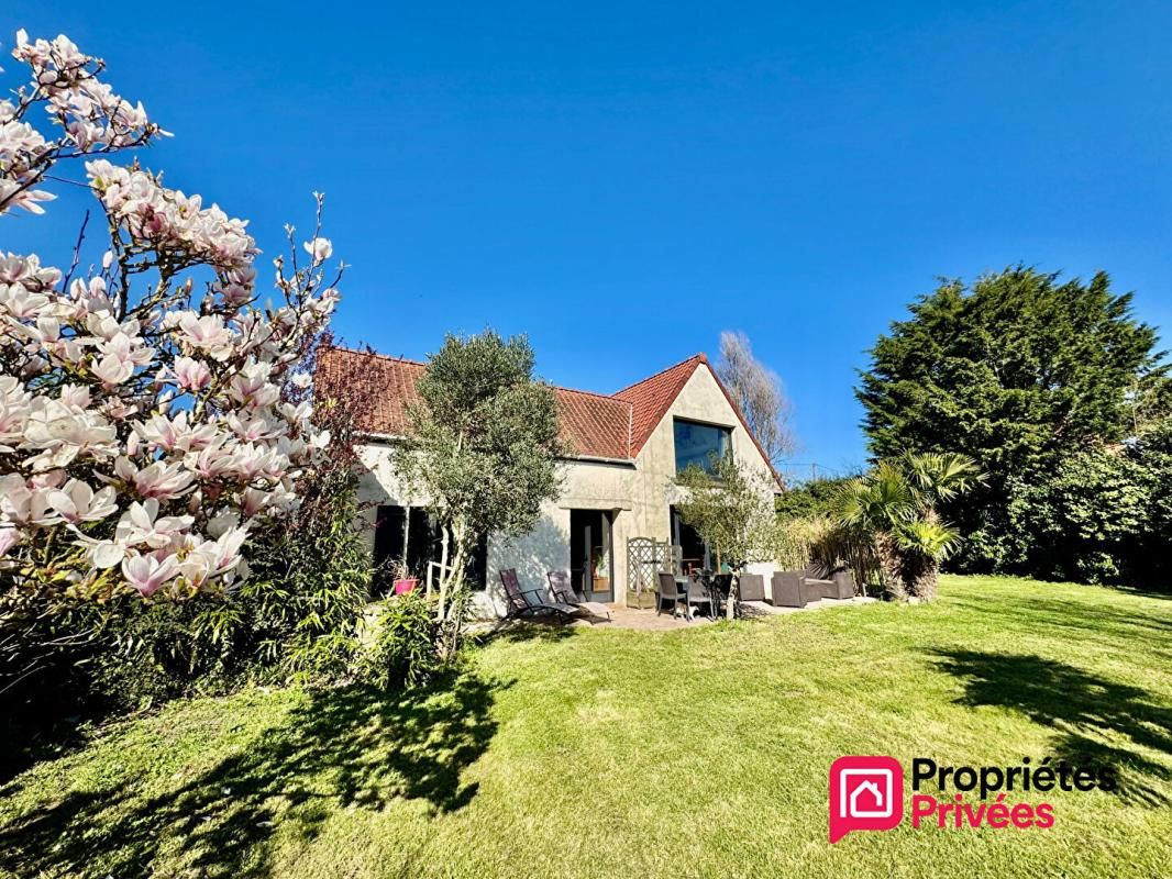 PROPRIETES PRIVEES COTE D'OPALE vous propose :