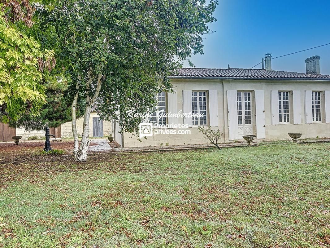 FRONSAC Maison en pierre Fronsadais 200 m2 + jardin 3