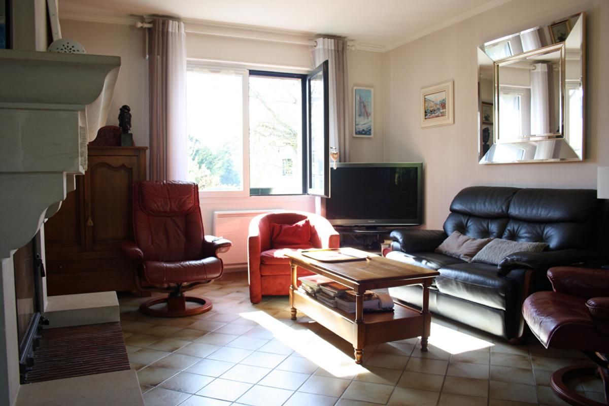 Maison Saint Fuscien 5 pièce(s) 121,7 m2