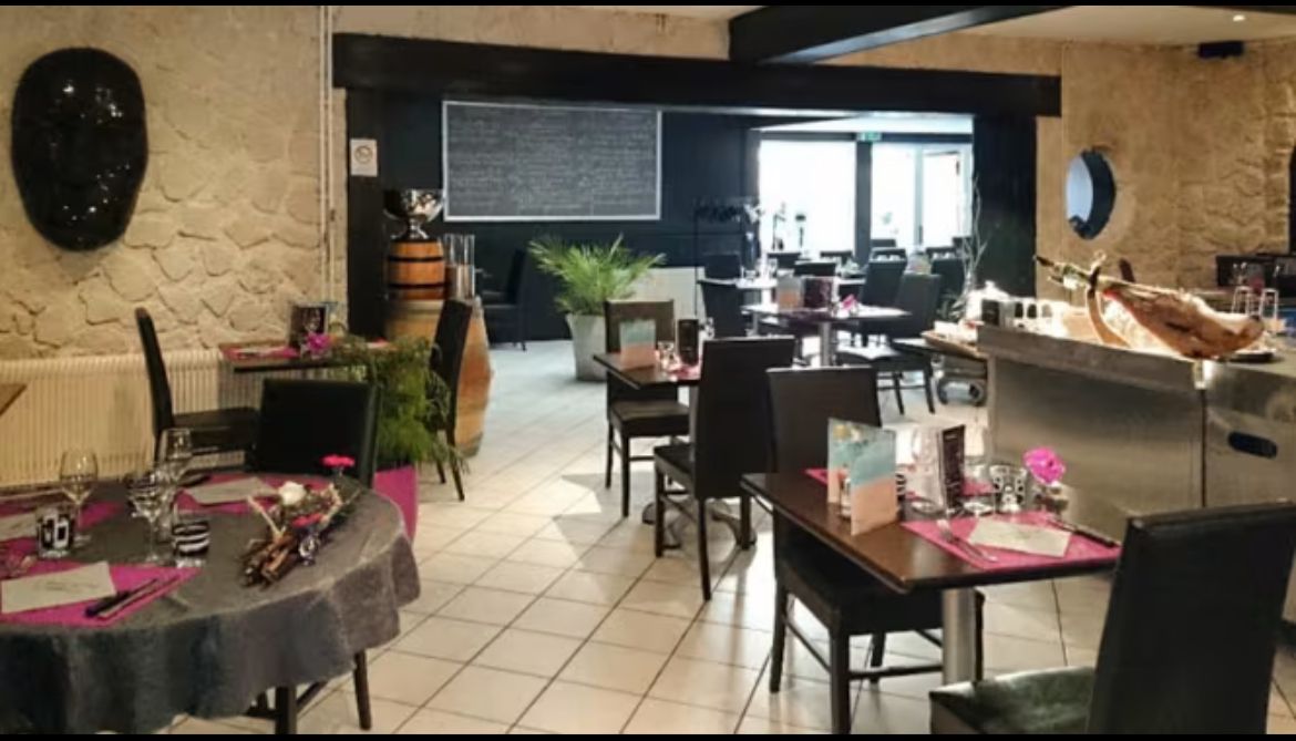 FRELINGHIEN Immeuble Frelinghien, 290 m2, rapport de 16% 3