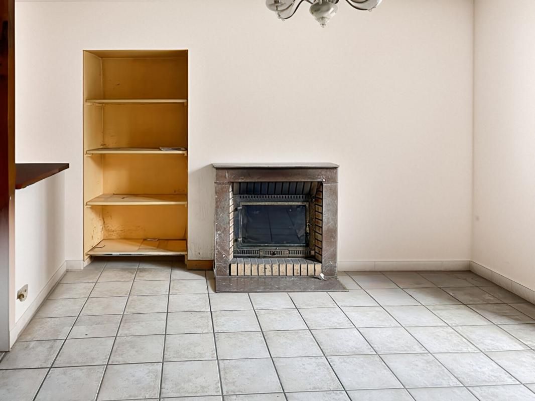 TOUSSON Maison ancienne 4