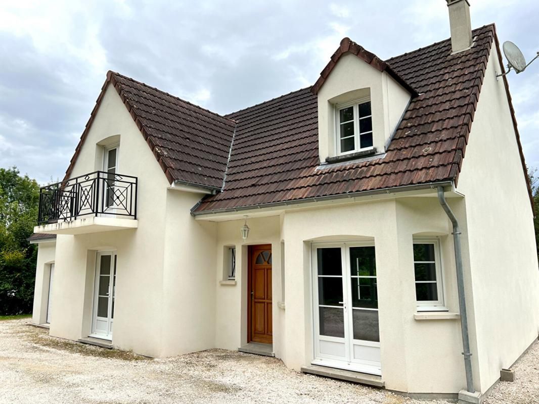 ENVIRONNEMENT EXCEPTIONNEL - MAISON PARFAIT ETAT 4 CHAMBRES