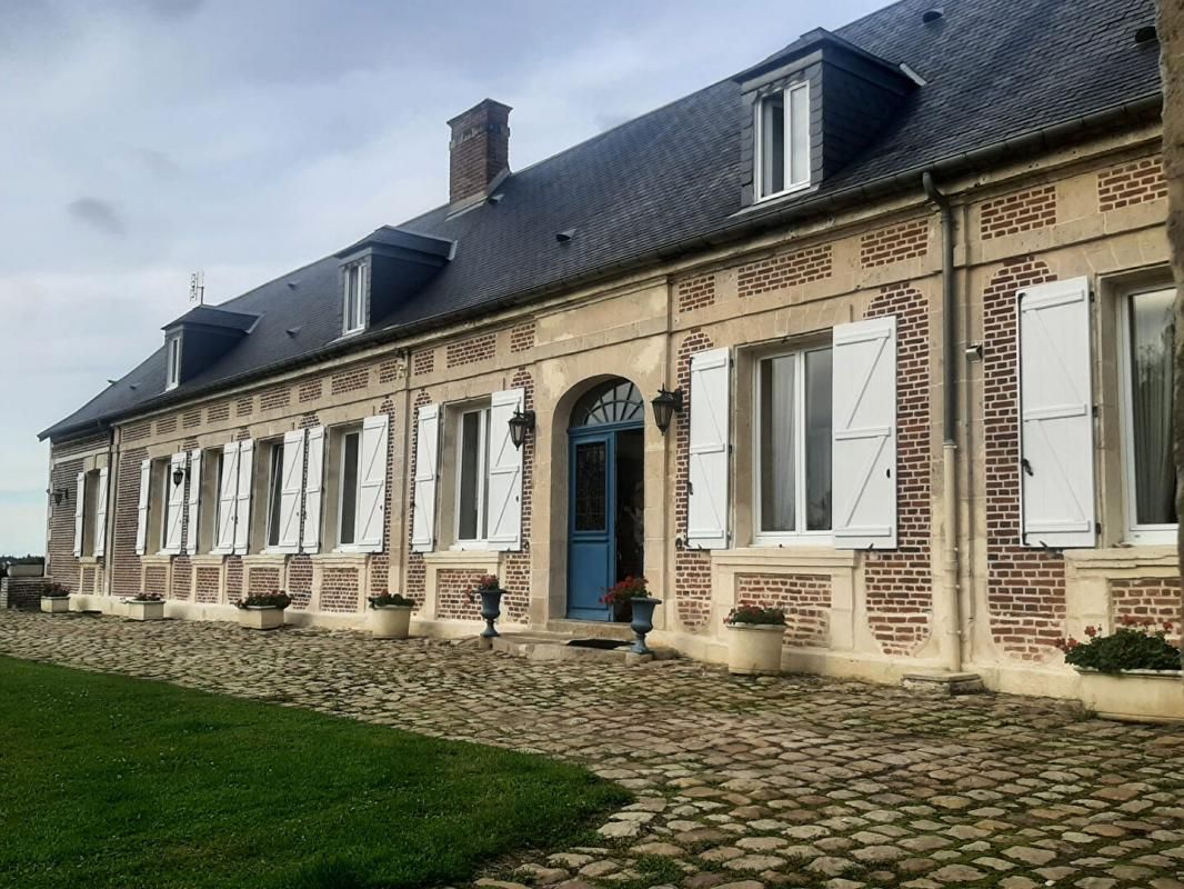 COMPIEGNE DEMEURE de 1830 2