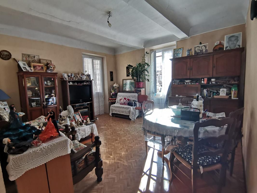 TOURVES Appartement Tourves 2 pièces 59 m2 2