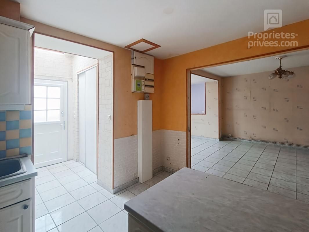 SAINT-ETIENNE-DU-ROUVRAY Maison Saint Etienne Du Rouvray 4 pièce(s) 76 m2 2