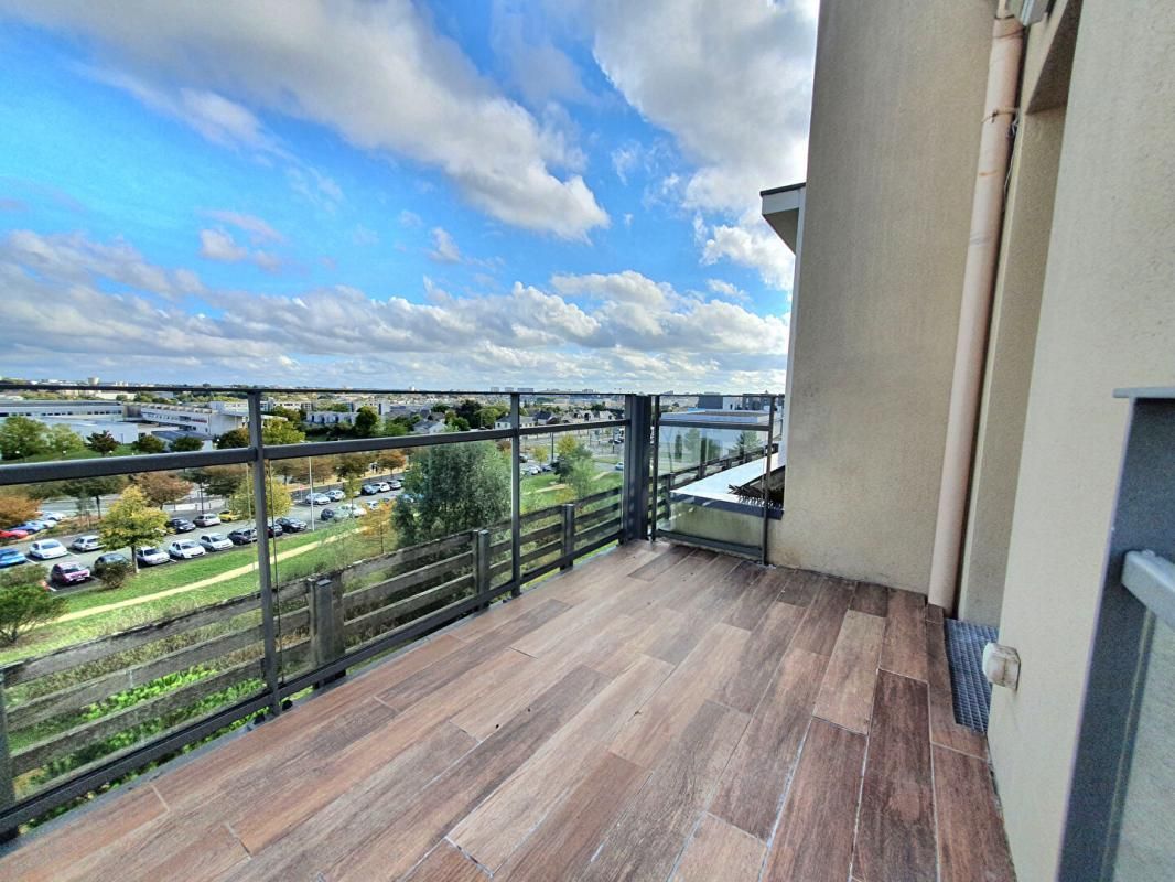 Appartement Angers de 3 pièces, 2 chambres avec balcon de 60 m² et 1 garage au sous-sol