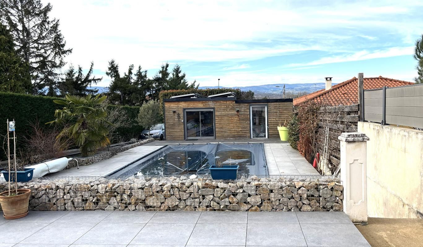 SURY-LE-COMTAL SURY le COMTAL 42450 Maison plain-pied 160m² habitables 4 chambres sur 950m² de terrain 2