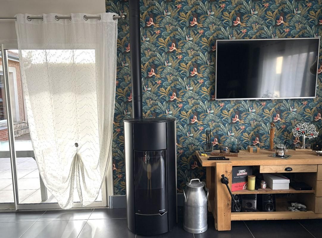 SURY-LE-COMTAL SURY le COMTAL 42450 Maison plain-pied 160m² habitables 4 chambres sur 950m² de terrain 4