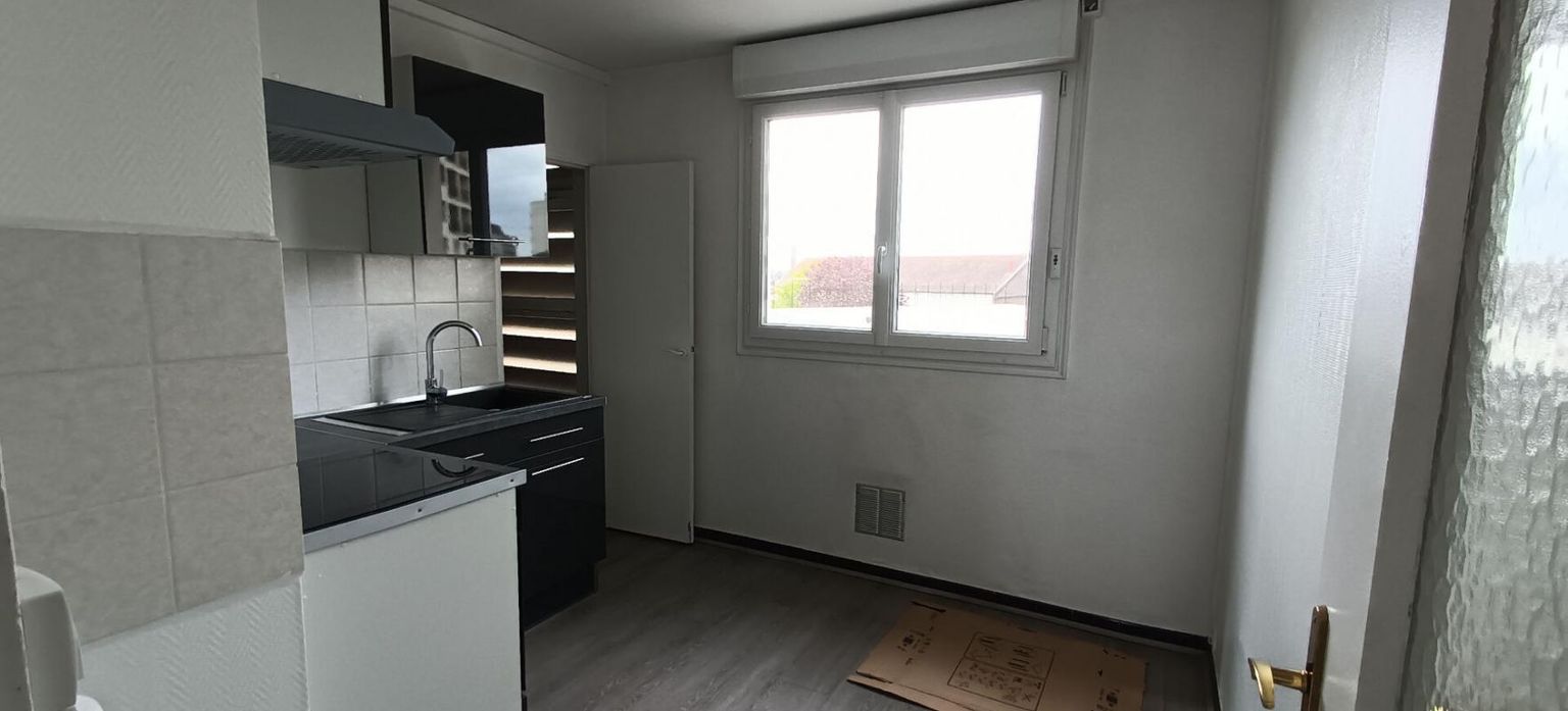TROYES Investissement locatif - Appartement loué de Type 5 secteur gare 3