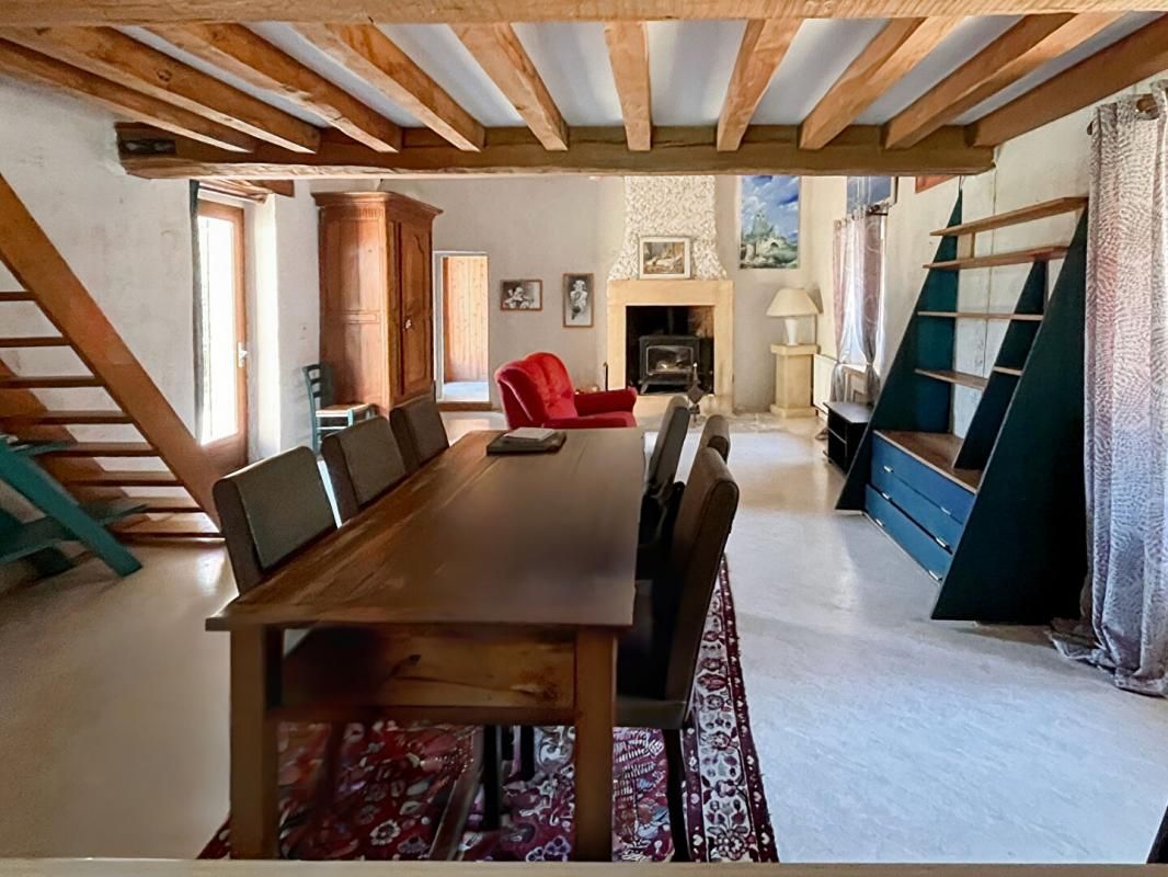 PERIGUEUX Maison 5 pièce(s) 190 m2 4