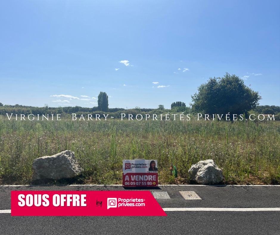 TERRAIN A BATIR DE 686 M² VIABILISE