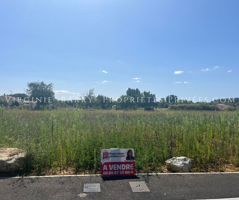 TONNAY-CHARENTE TERRAIN A BATIR DE 556 M² VIABILISE 2