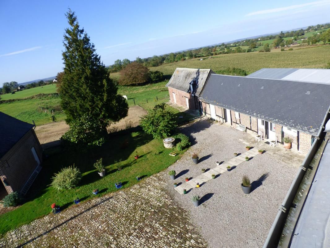 FORGES-LES-EAUX Corps de ferme équestre maison bourgeoise proche de Forges Les Eaux 10 pièce(s) 4,5 hectares 3