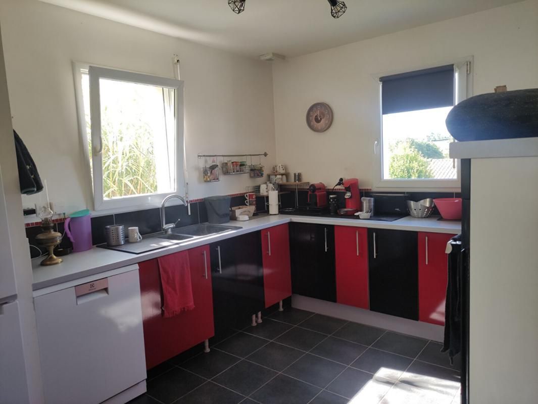 REAUMUR Maison 5 pièces, 99 m² 2