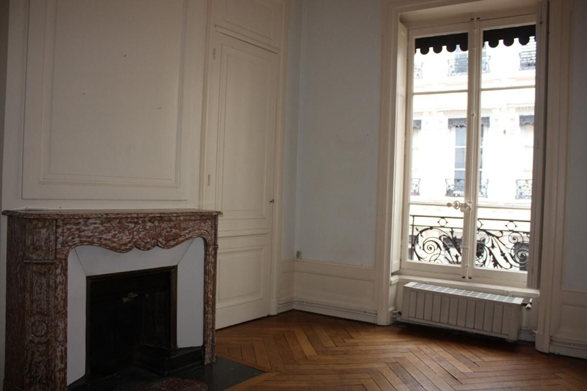 LYON-2E-ARRONDISSEMENT Appartement T2 Lyon 69002 Mercière 63 m2 4