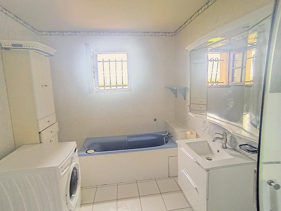 CORNY Maisons 8 pièces à vendre 2