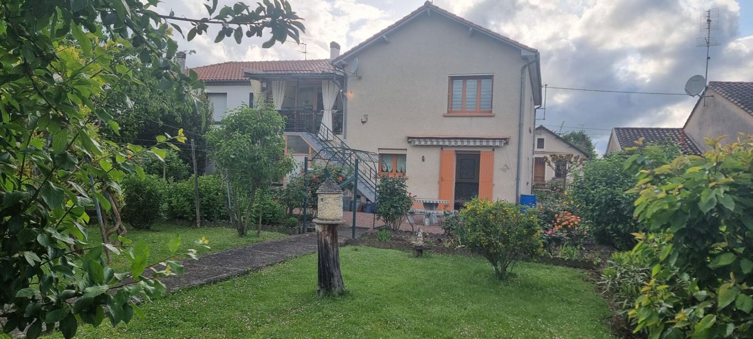 PERIGUEUX Proche PERIGUEUX. Viager occupé d'une maison de 130m2 sur une personne de 84 ans 3