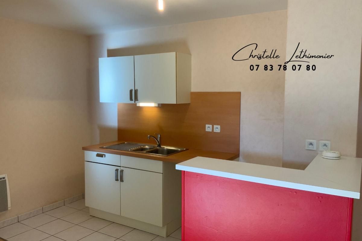 BETTON 35830 BETTON - Appartement - 3 pièces - 55.78 m2 + Terrasse et Jardin / Garage 2