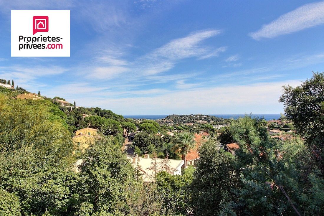CAVALAIRE-SUR-MER Villa Cavalaire Sur Mer 6 pièces 170 m2 sur 1080m² 2