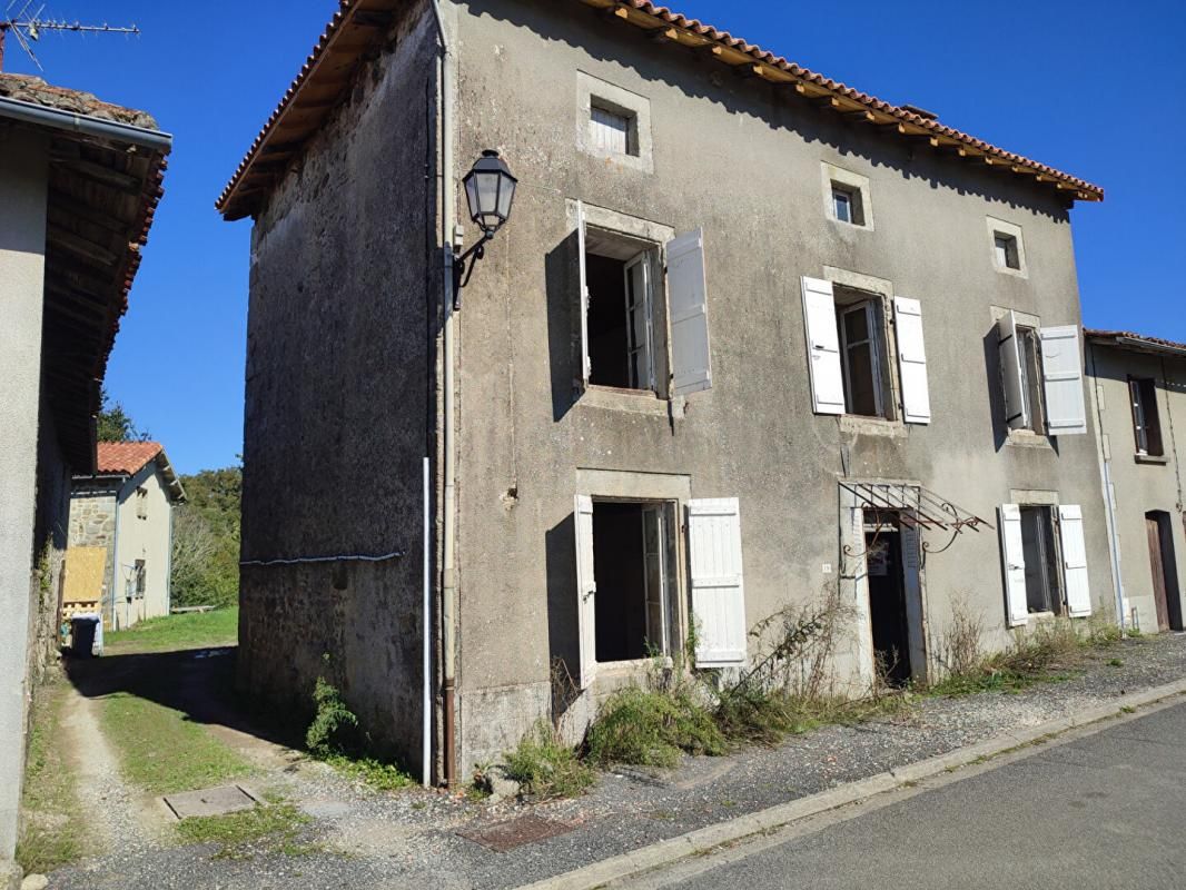 maison toiture neuve jardin