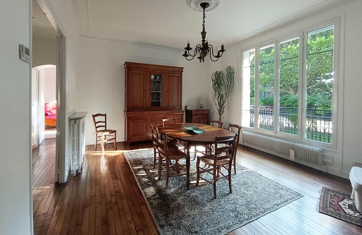 NEUILLY-PLAISANCE Maison Familiale 10 pièces 240m² NEUILLY-PLAISANCE (93360) 3