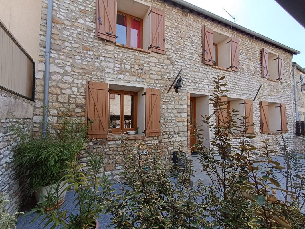 SAINT-MARTIN-LA-GARENNE Maison Saint Martin La Garenne 5 pièce(s) 130 m2 1