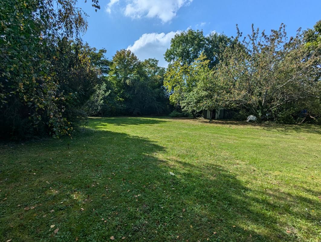 CAMPBON Terrain 1188M² 2
