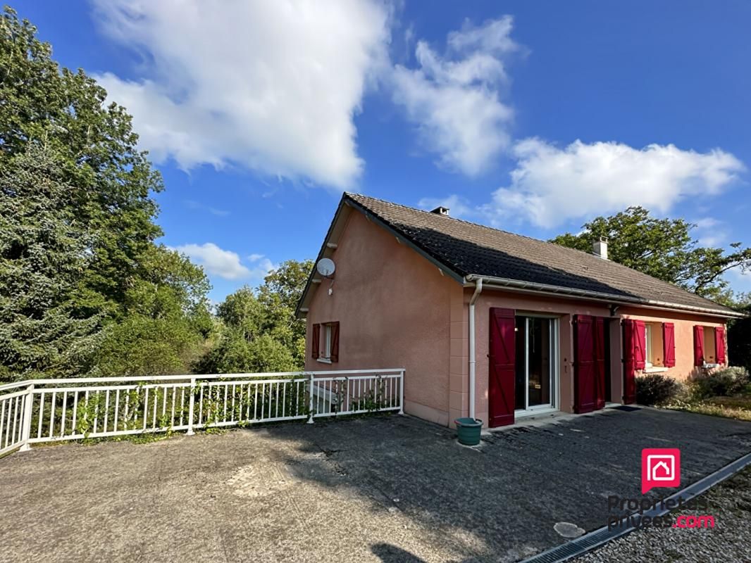 Pavillon plain pied sur sous sol COUTARNOUX 4 pièce(s) 90 m2