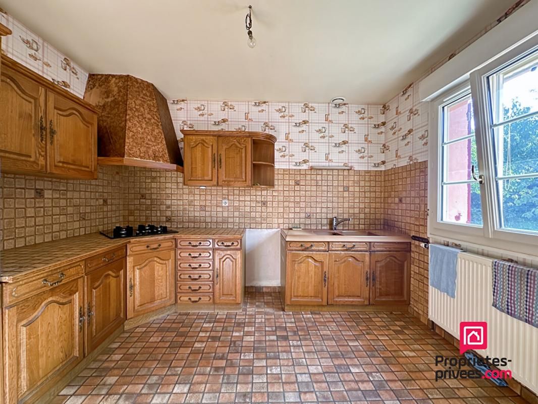 AVALLON Pavillon plain pied sur sous sol COUTARNOUX 4 pièce(s) 90 m2 3