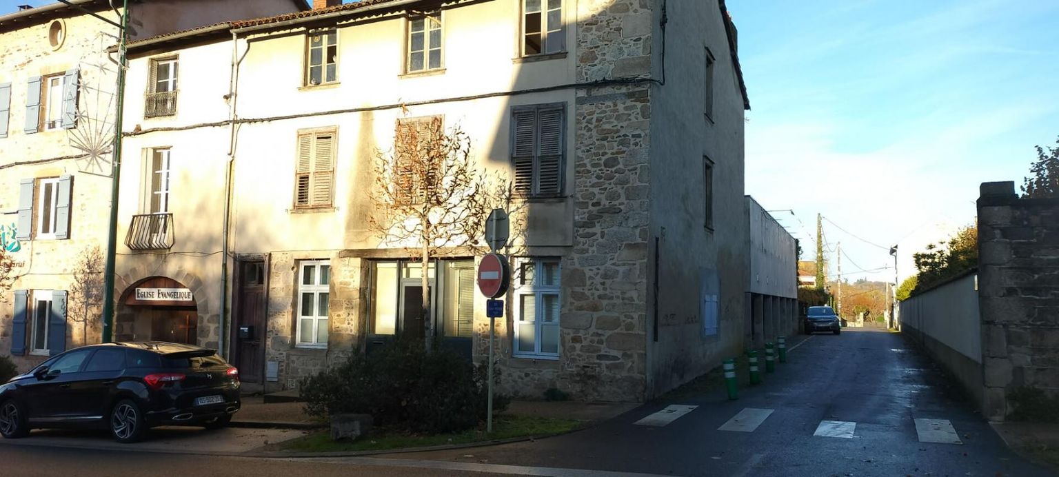 SAINT-JUNIEN Immeuble Saint Junien 300 m2 - Gros potentiel locatif 4