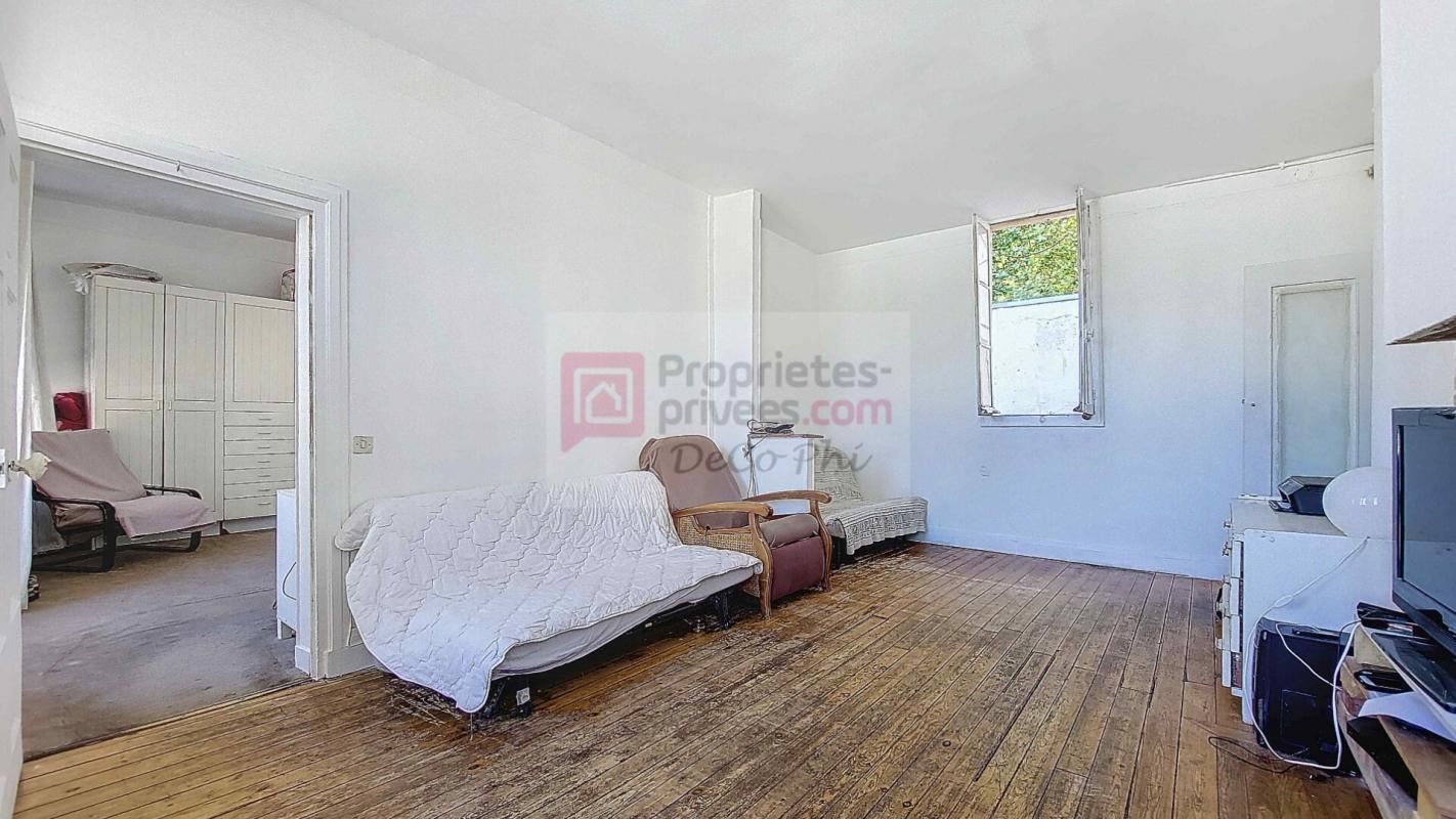 VERSAILLES 2 pièces 40 m2 - vue dégagée - Saint-Louis 4