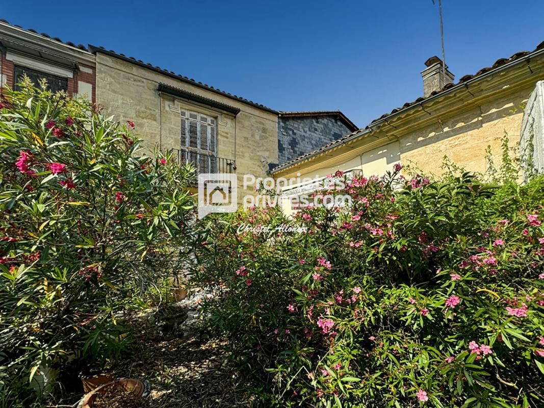 PESSAC Magnifique Demeure PESSAC BOURG Bien RARE avec GARAGE et JARDIN 4
