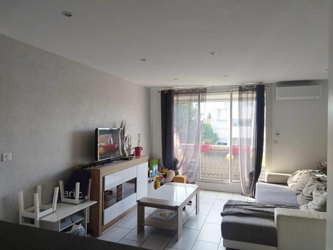 MARTIGUES Appartement Martigues 3 pièce(s) 70 m2 2
