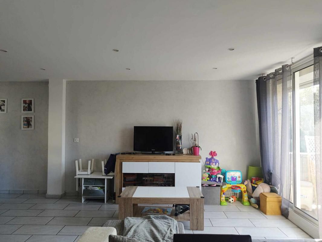MARTIGUES Appartement Martigues 3 pièce(s) 70 m2 3
