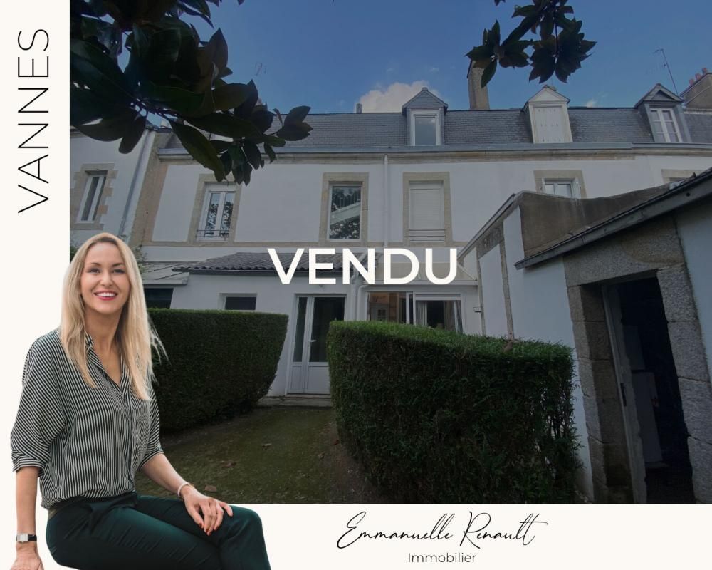 UNIQUE en hyper-centre de Vannes ! Charmant appartement de type 2 de 37M2, avec Véranda, terrasse et Jardin de 600M2, dans un immeuble de caractère vannetais