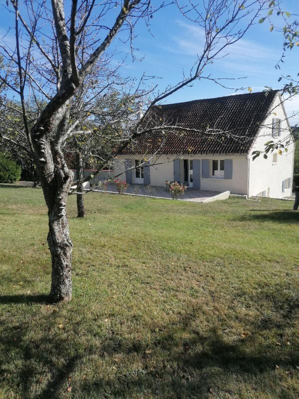 Maison  6 pièce(s) 220 m2 entièrement renovée