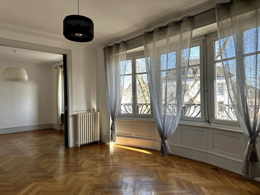 COLMAR Colmar, quartier gare, bel immeuble de rapport en mono-propriété, en exclusivité, pour Investisseur 2