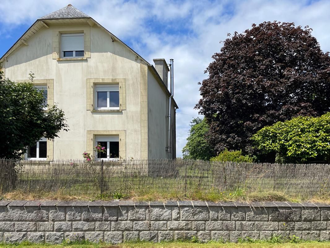 LANDUDAL Maison 5 pièces 109 m2 1