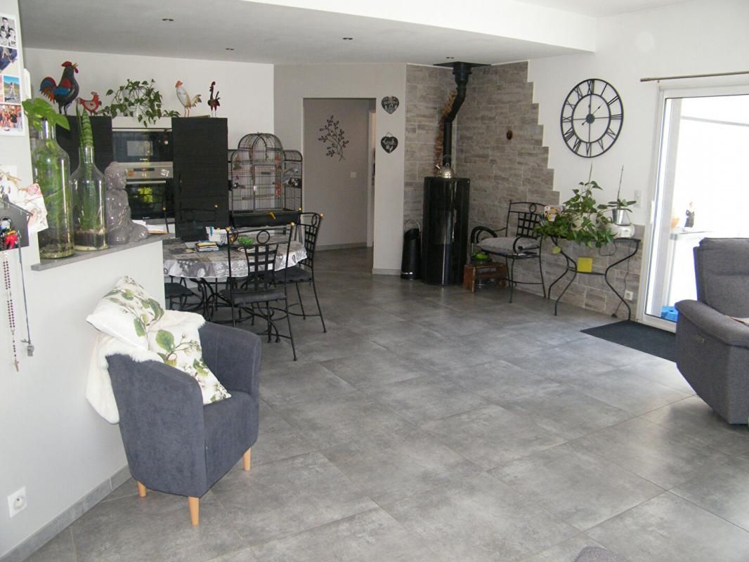 Maison 3 pièce(s) 92 m2