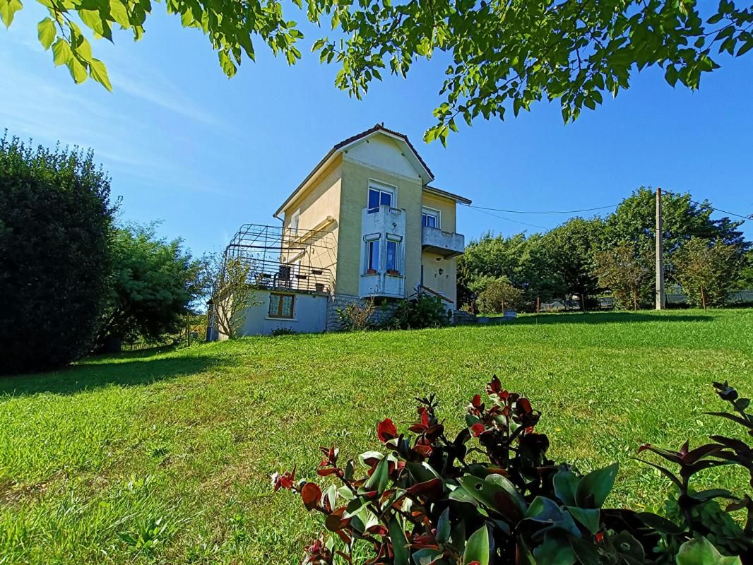 MONCLAR Maison Monclar 5 pièce(s) 114 m2 2