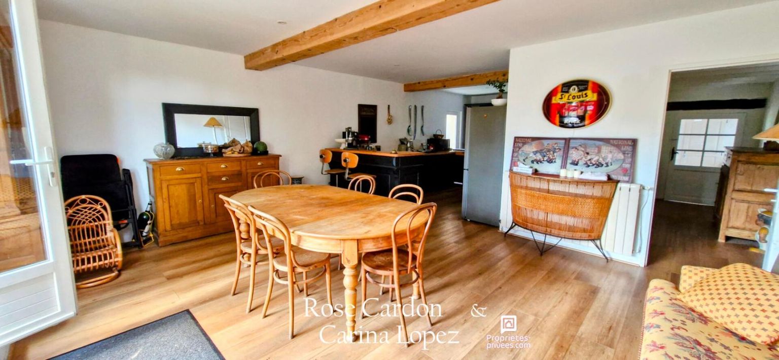 CASTELNAUDARY Maison avec dépendances, garage et piscine et un appartement de type T3 4