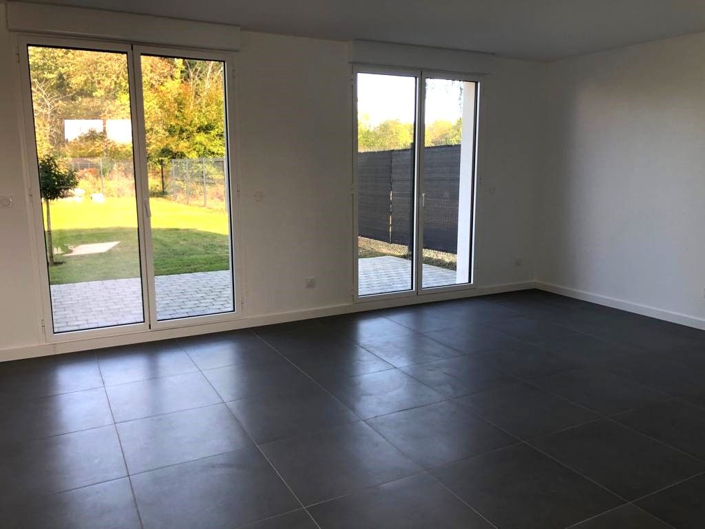 Maison Pierre Levee 4 pièce(s) 83.26 m2
