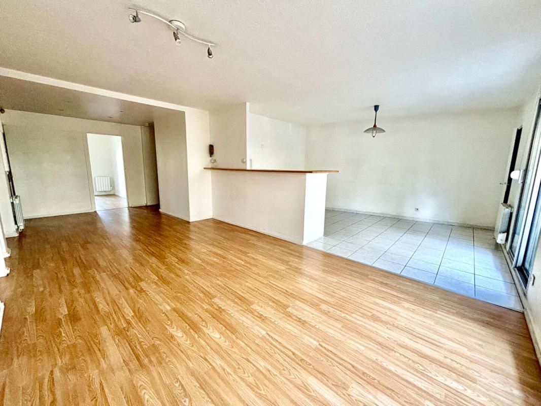 APPARTEMENT T4 - PART DIEU - LACASSAGNE -